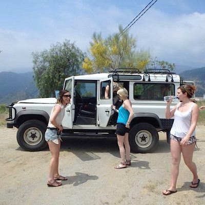 4x4 Jeep with Hens on  a hen weekend Marbella tour